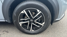 Nissan Juke 1.0 DiG-T N-Connecta 5dr DCT Petrol Hatchback